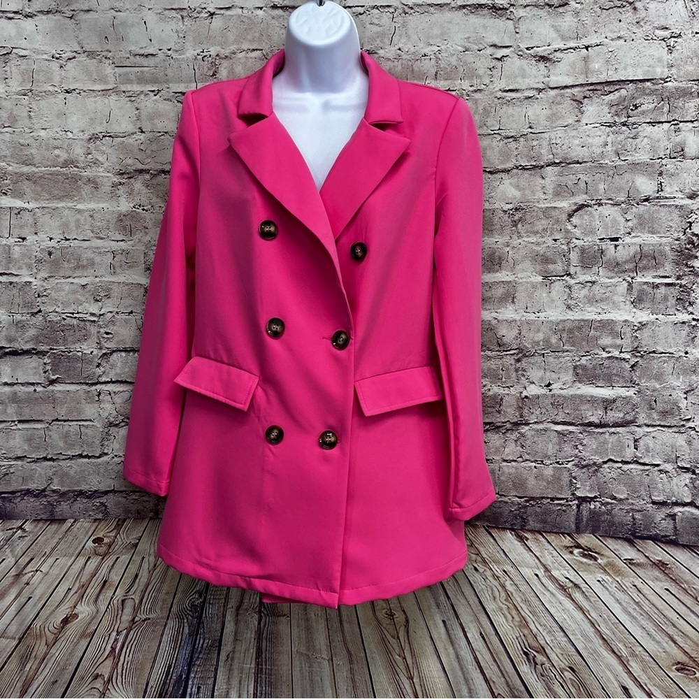 SHEIN Pink Barbie Style Button Front Long Sleeve Blazer